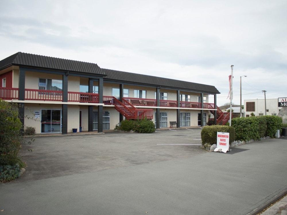 אואהמרו Alpine Motel מראה חיצוני תמונה