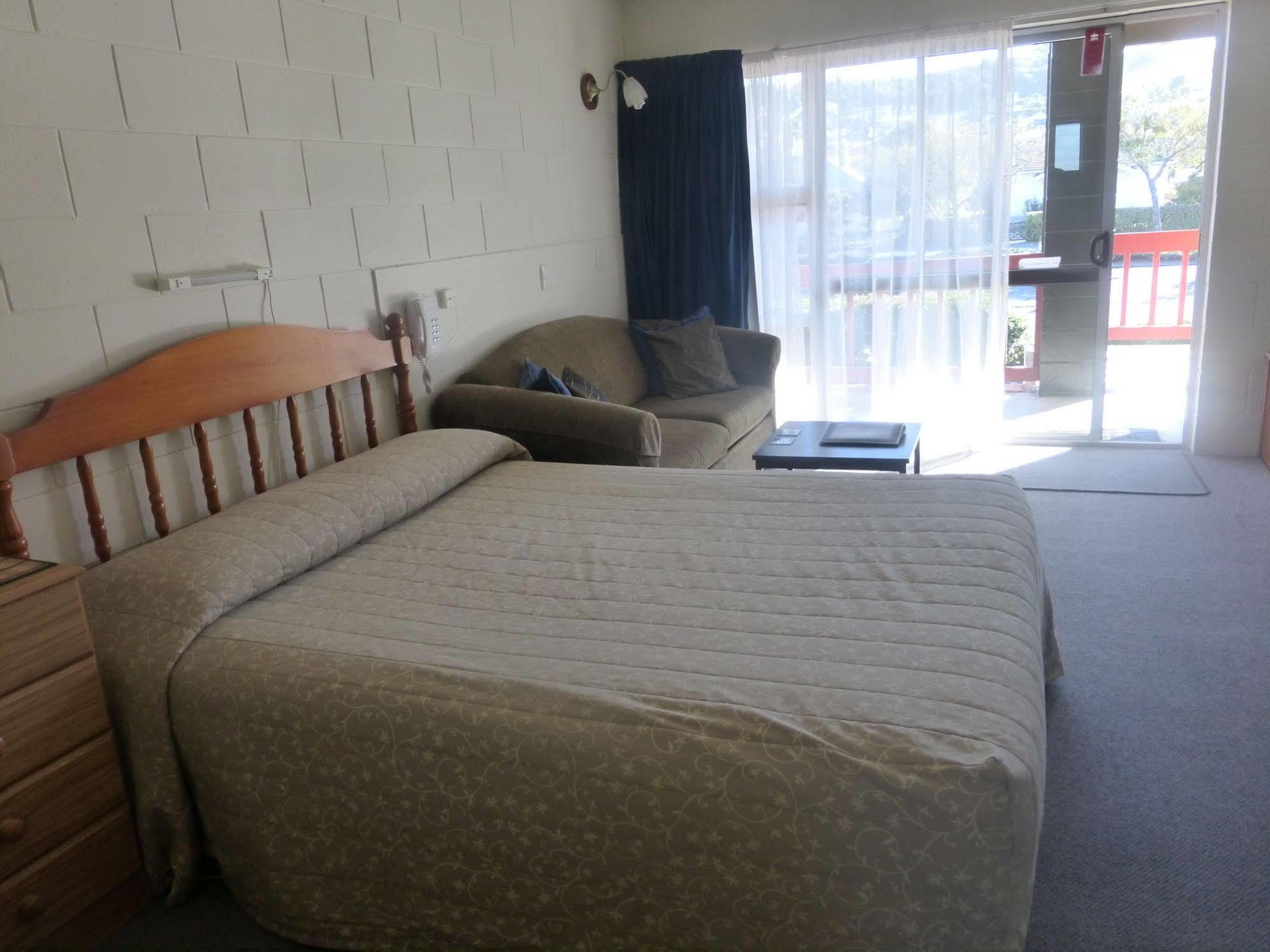 אואהמרו Alpine Motel מראה חיצוני תמונה